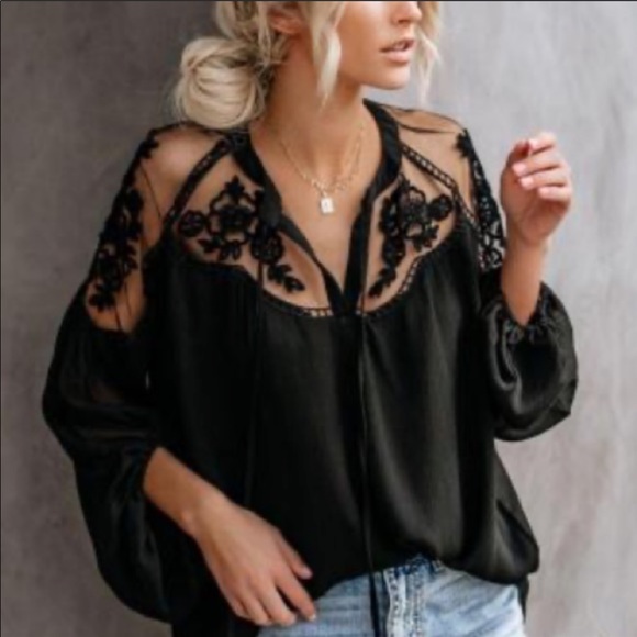 Tops - Black Dreamer Lace Peasant Blouse